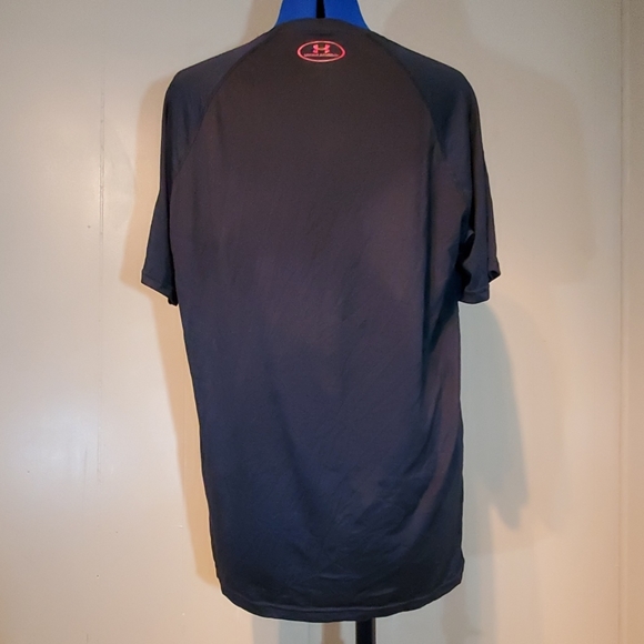 Under Armour Short Sleeve Shirt - Picture 3 of 7